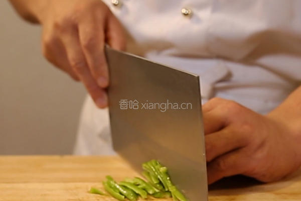 皮蛋豆腐的做法图解3