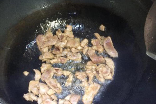 香菇炒肉的做法图解5