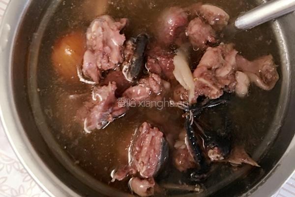 清补凉炖鸽子汤的做法图解5