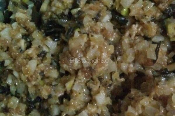 猪肉木耳萝卜饺子的做法图解9