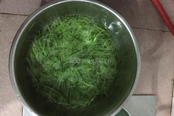 萝卜丝丸子的做法图解2
