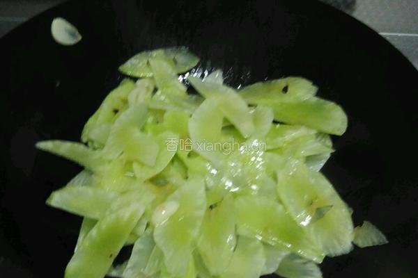 素炒青笋的做法图解6