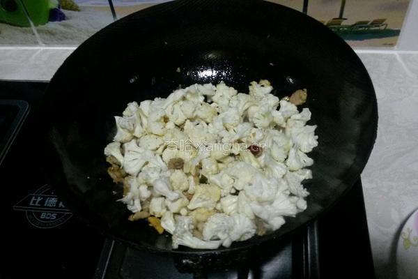 炒菜花的做法图解5