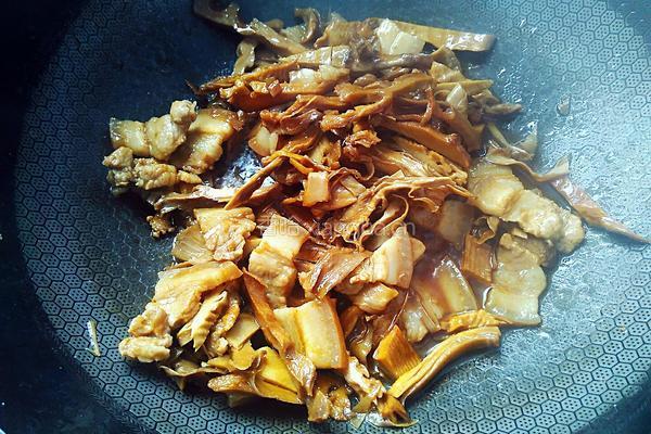 笋干烧肉的做法图解17