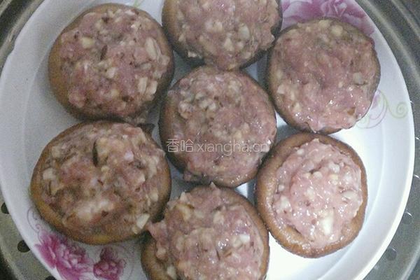 蒸香菇肉丸子的做法图解6
