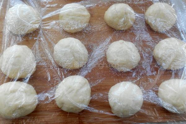 奶香豆沙小餐包的做法图解6