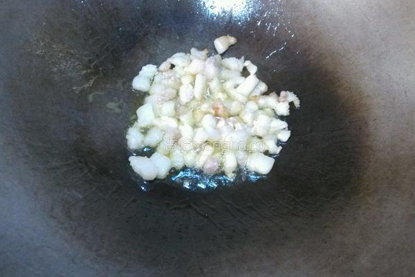 油渣炒菜心末的做法图解7