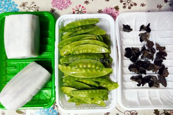 荷塘小炒的做法图解1