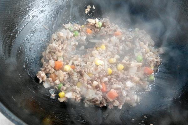 香菇牛肉意大利面的做法图解5