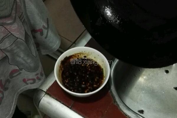 白斩芦花鸡的做法图解10