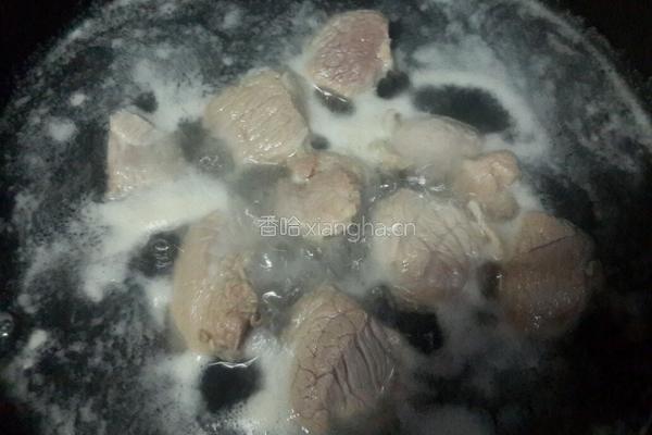 苹果玉竹煲瘦肉的做法图解5