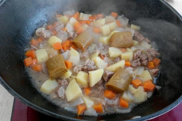 咖喱牛肉焗饭的做法图解7