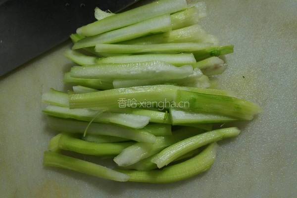 蒜香油菜芯的做法图解2