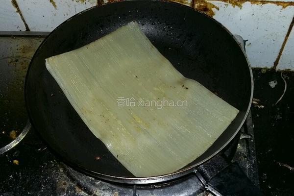 烤冷面的做法图解1