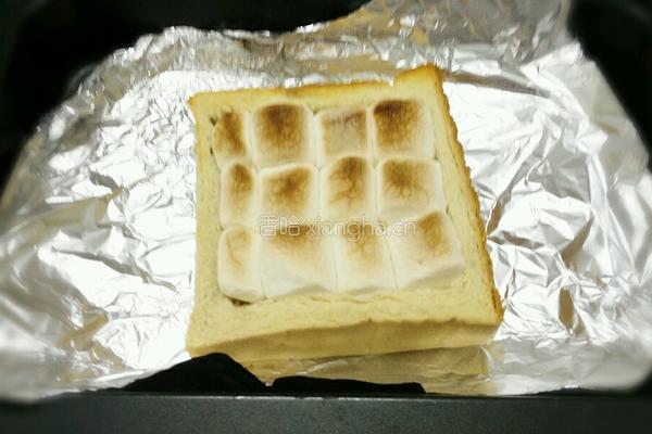 香蕉吐司烤棉花糖的做法图解6