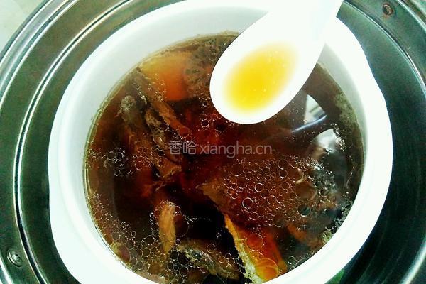 红菇炖鸡的做法图解14