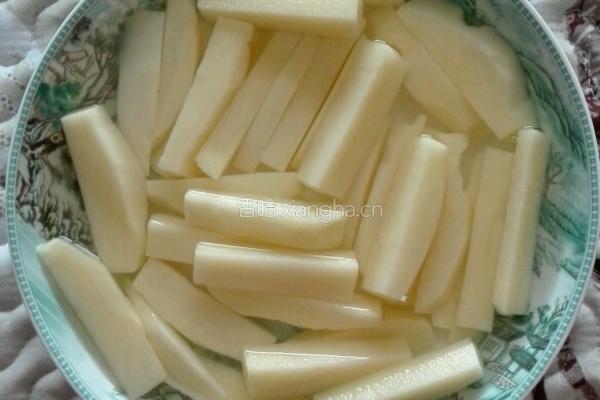 风味香麻牛肉干锅的做法图解1