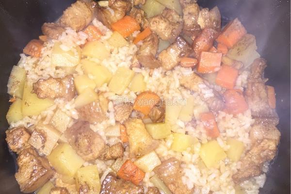 土豆焖饭的做法图解9