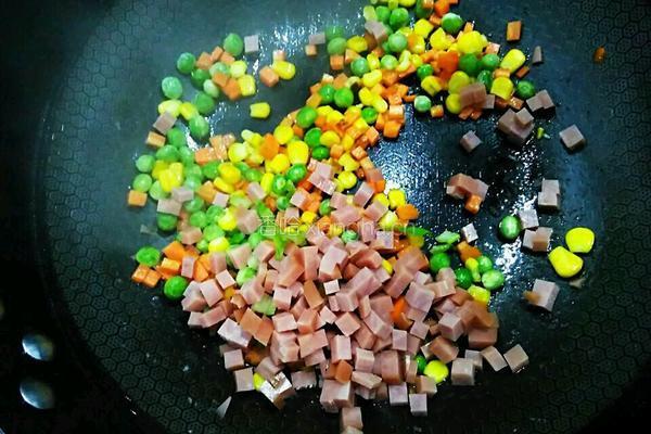 咖喱八宝炒饭的做法图解10