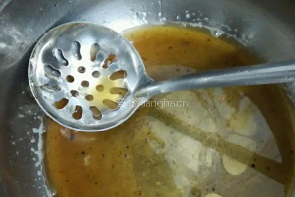 拔丝地瓜的做法图解5