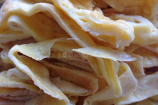 蛋皮炒木耳的做法图解3