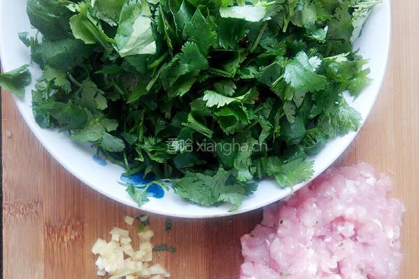 肉末香菜的做法图解2