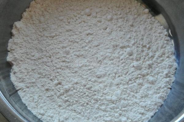 紫薯小猪豆沙包的做法图解1