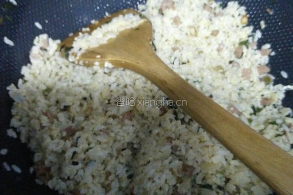 黄金炒饭的做法图解11