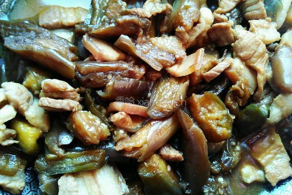 红烧肉焖茄子的做法图解14