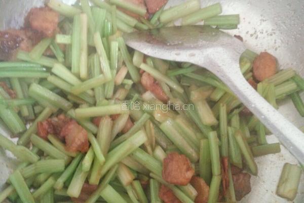 肉炒芹菜的做法图解6