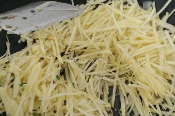 土豆炒鸡蛋的做法图解9