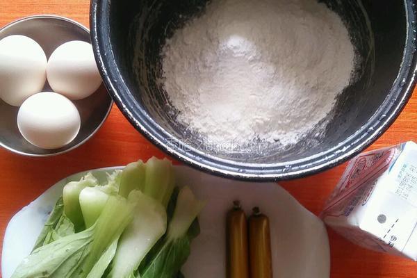 牛奶火腿青菜饼的做法图解1