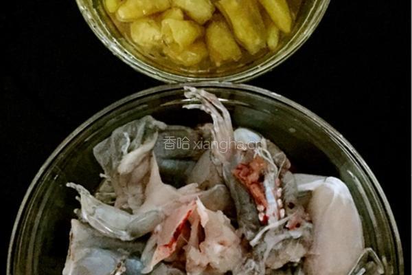 泡椒田鸡的做法图解1