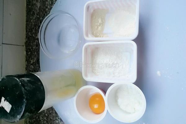 小馒头（玉米淀粉）的做法图解1