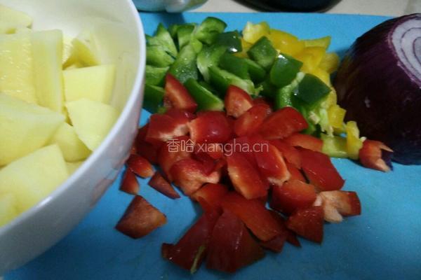 土豆牛肉咖喱饭的做法图解2