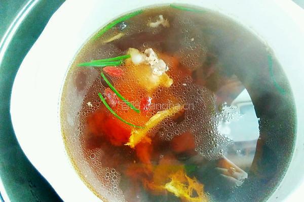 姬松茸煲排骨的做法图解12