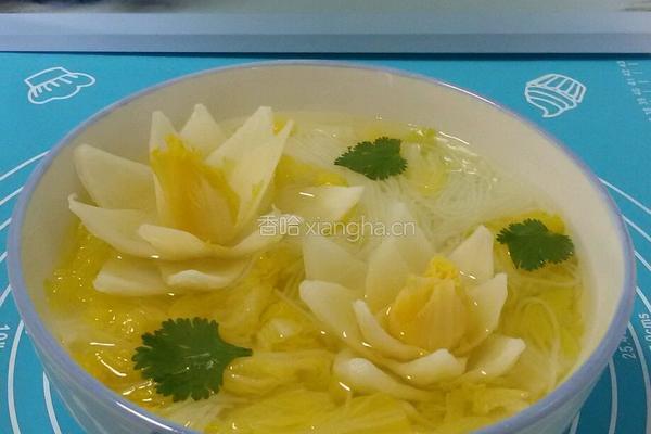 白菜莲花粉丝汤的做法图解12