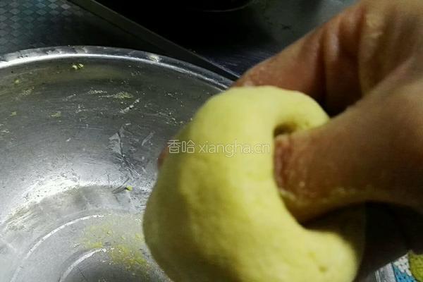小米面窝窝头的做法图解3