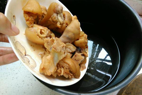 红烧猪蹄的做法图解6