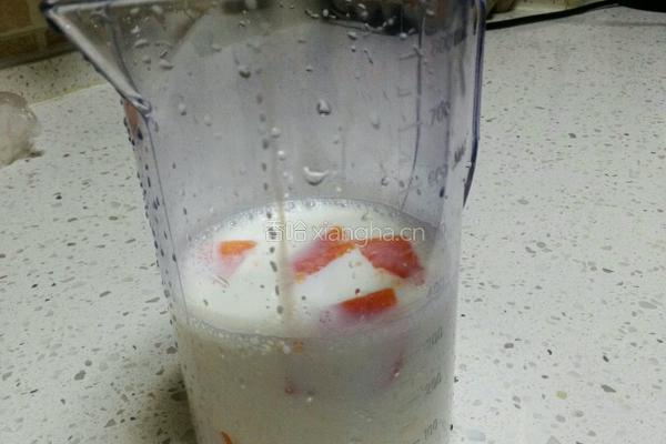 木瓜奶昔的做法图解3