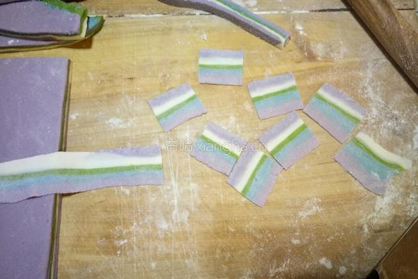 香菇烩彩虹蝴蝶面的做法图解18