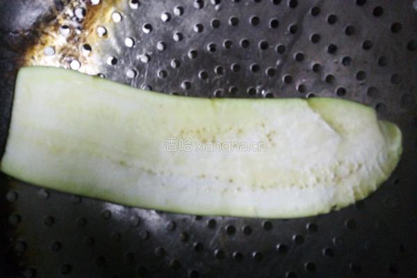 (五彩)虎皮茄子卷的做法图解2