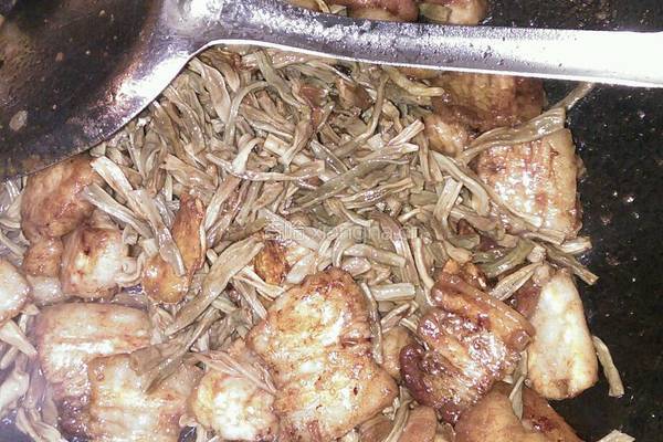 豇豆干烧肉的做法图解4