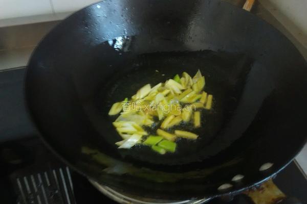洋葱炒豆干的做法图解4