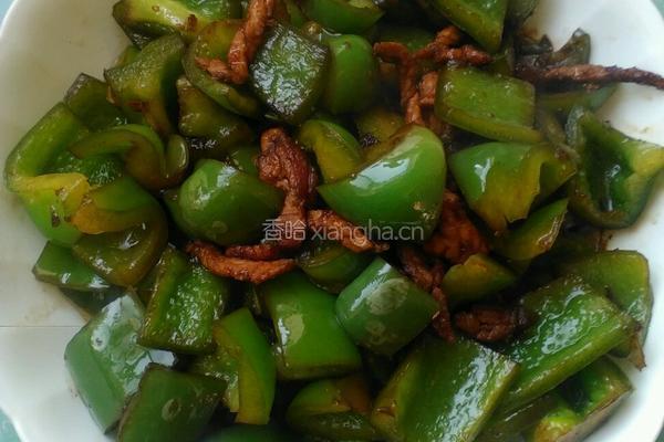 青椒炒肉的做法图解4