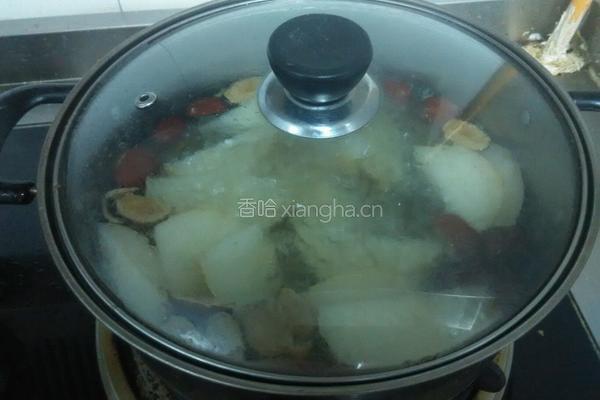 冰糖雪梨水的做法图解6