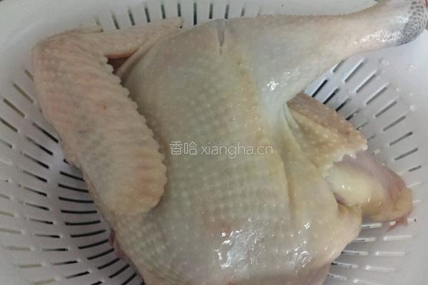 大红袍茶叶焖鸡（自创）的做法图解1