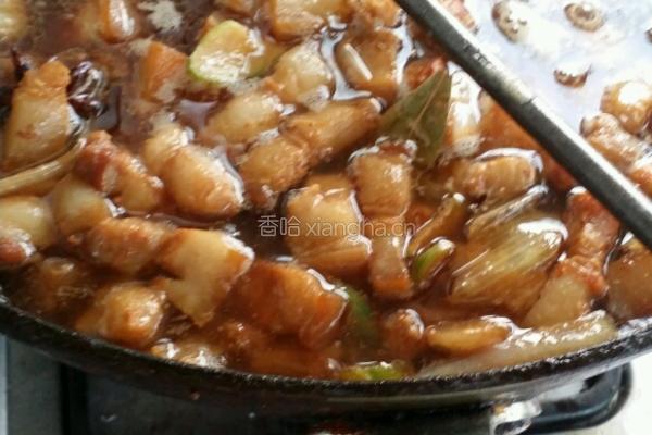 板栗红烧肉的做法图解5