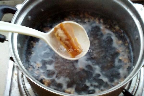 芝麻核桃粥的做法图解4
