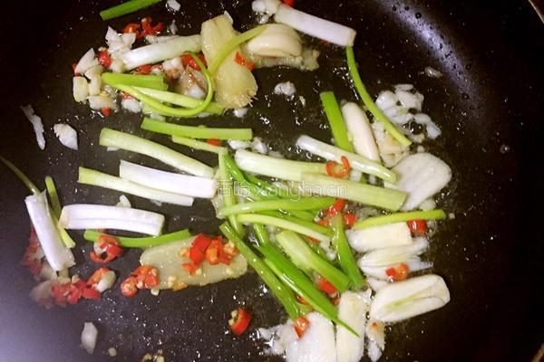 红烧鲩鱼的做法图解4